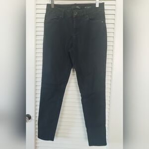 1822 Denim Women's Better Butter Black Jeans Sz 6/28